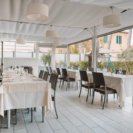 Hotel Milton Marina di Pietrasanta Exterior foto