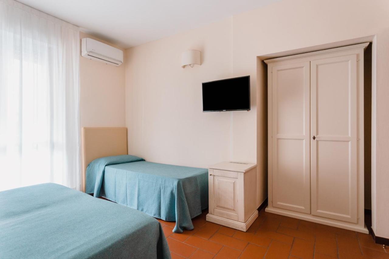 Hotel Milton Marina di Pietrasanta Exterior foto