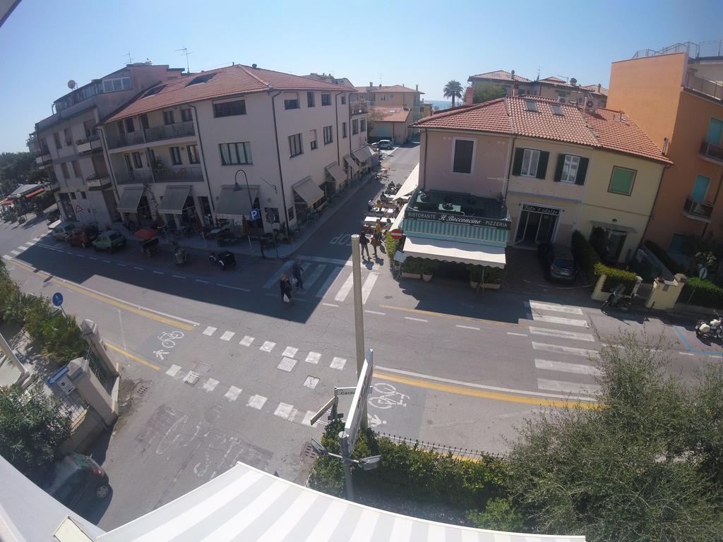Hotel Milton Marina di Pietrasanta Exterior foto